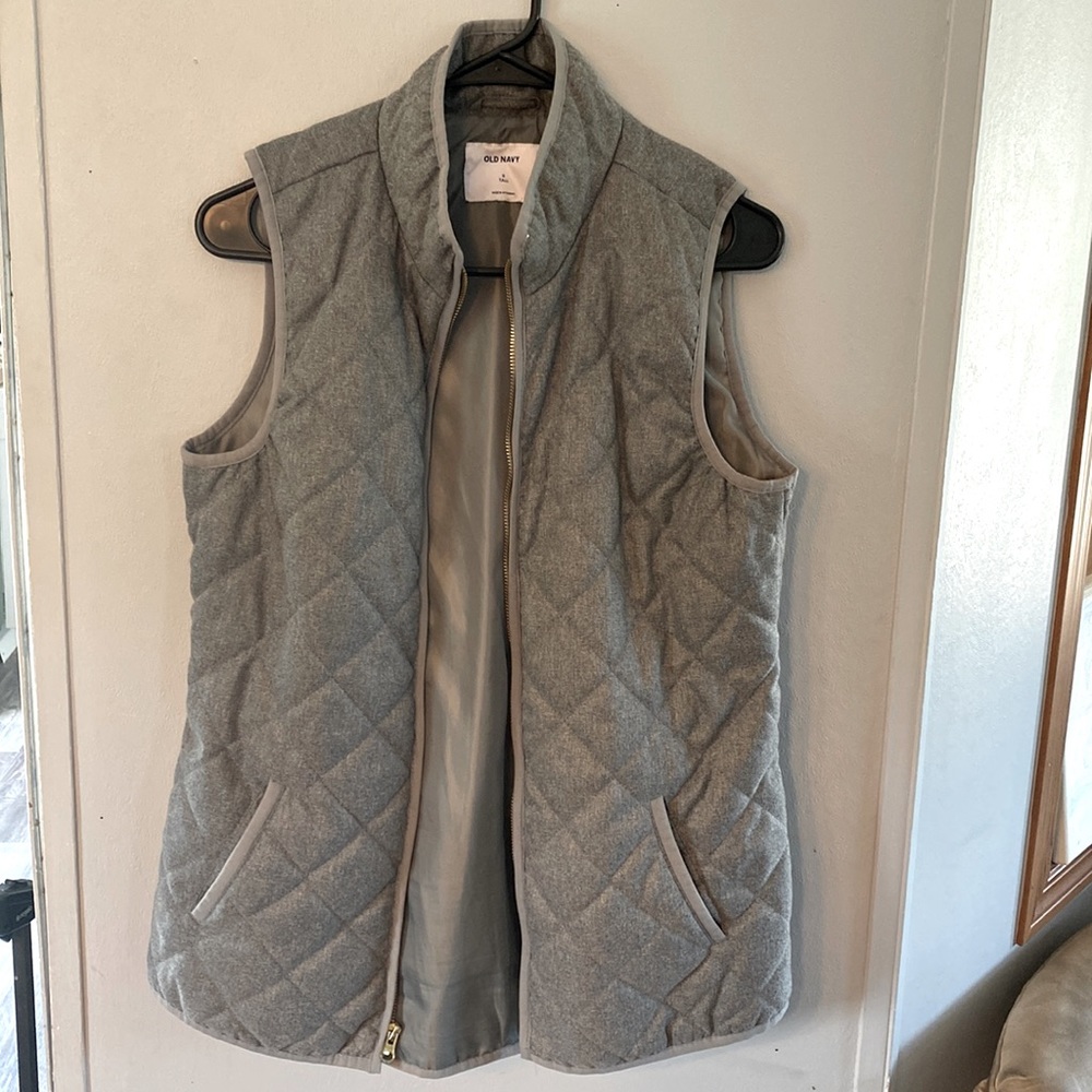 Old Navy Quilted Vest